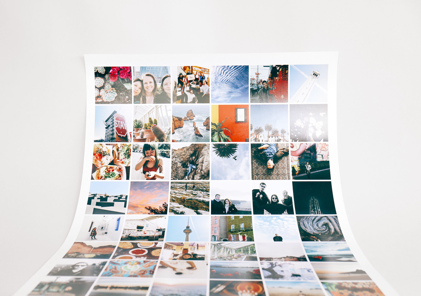 investering beneden neutrale Grid Poster | Turn your camera roll or Instagram into a work of art. The  poster is an archival-quality print with dozens (or even hundreds) of your  photos arranged in a big,